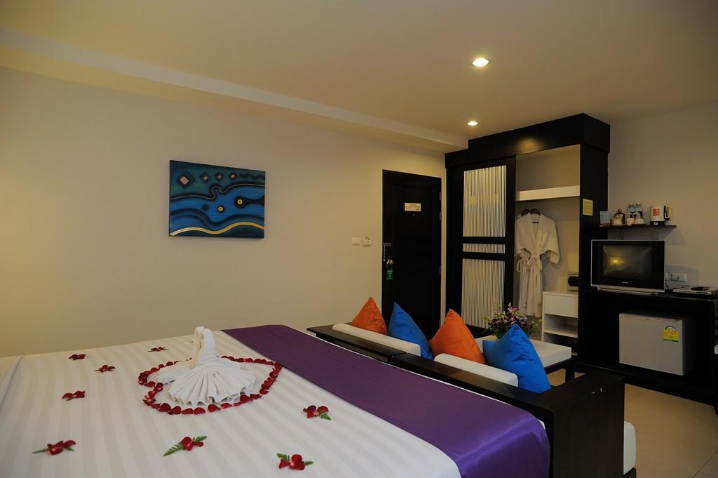 Baramee Resortel Patong Екстериор снимка