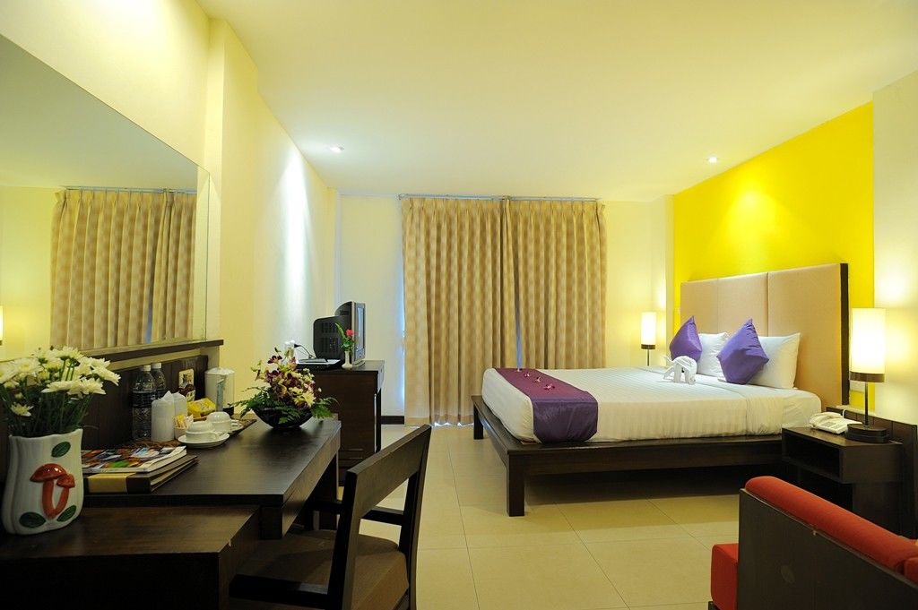 Baramee Resortel Patong Екстериор снимка