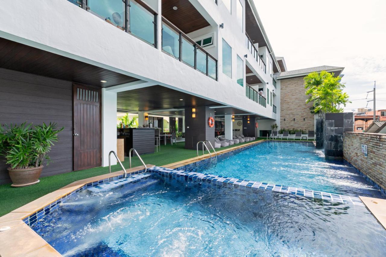 Baramee Resortel Patong Екстериор снимка