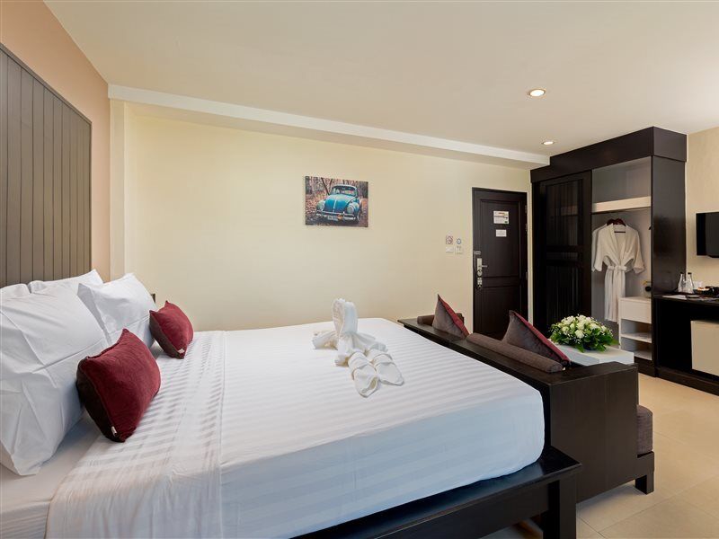 Baramee Resortel Patong Екстериор снимка